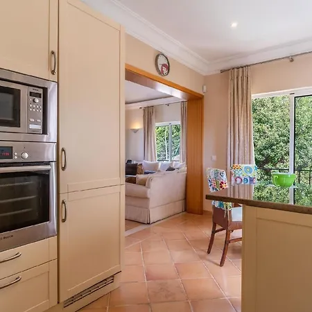 Elegante Ferienwohnung Mit Gemeinschaftspool Und Wellnessbereich Apartment